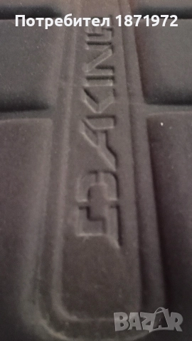 Продавам професионална фотографска раница на марката Dakine ,42л, снимка 7 - Раници - 52875110