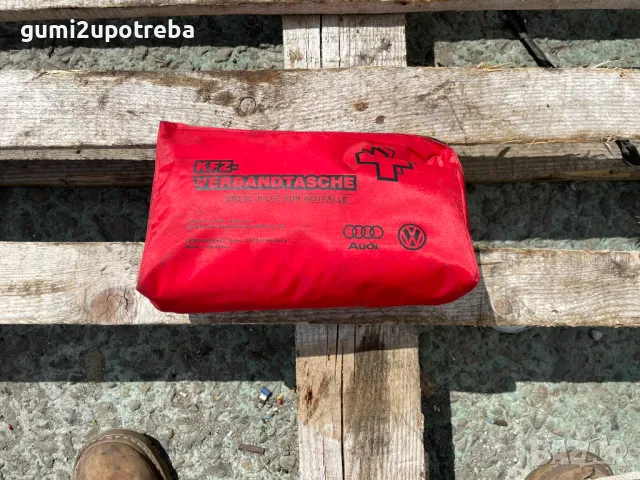Аварийна Аптечка Авто Аптечка Volkswagen Audi Оригинал