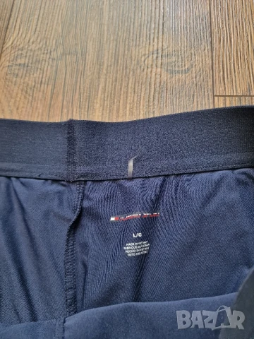 Страхотни дамски къси шорти TOMMY HILFIGER размер L, снимка 5 - Къси панталони и бермуди - 51145568