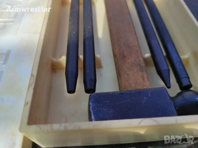 Руски комплект инструменти за чеканене (1978 г.), снимка 5 - Други инструменти - 53838309