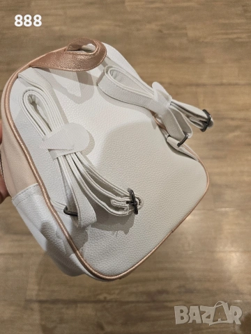 раница FILA , снимка 3 - Раници - 49392117