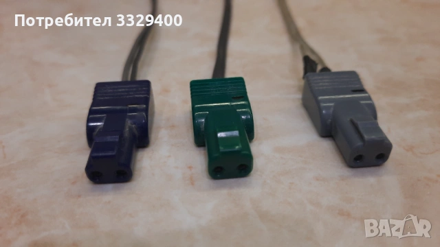 букси (конектори) Sony с кабел-за тонколони