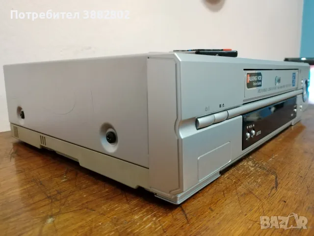 LG LV-713 HI-FI VCR VHS, снимка 4 - Плейъри, домашно кино, прожектори - 55849324