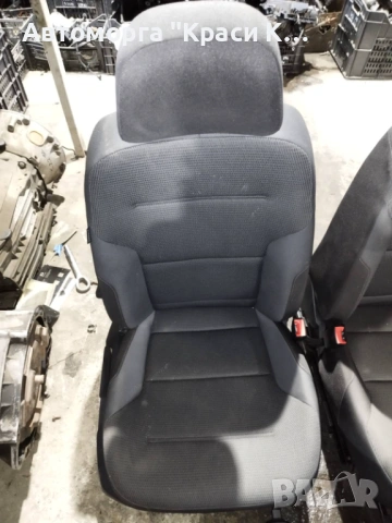 седалки предни и задни за VW golf 7 хечбек перфектни 2020г , снимка 2 - Части - 53528271