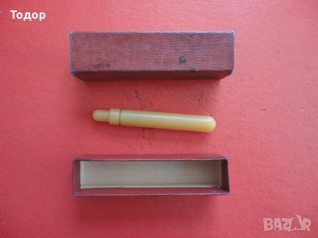 Старинен инструмент уред в кутийка 