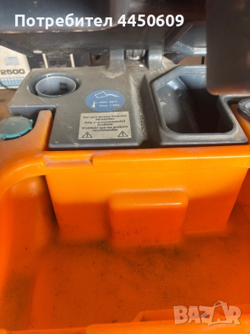 Машина за миене на под, снимка 8 - Други машини и части - 52437897