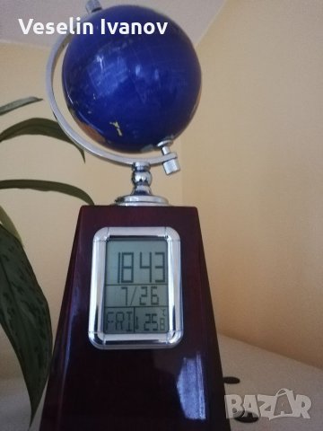 Настолен комплект - глобус, часовник, термометър, дата и ден