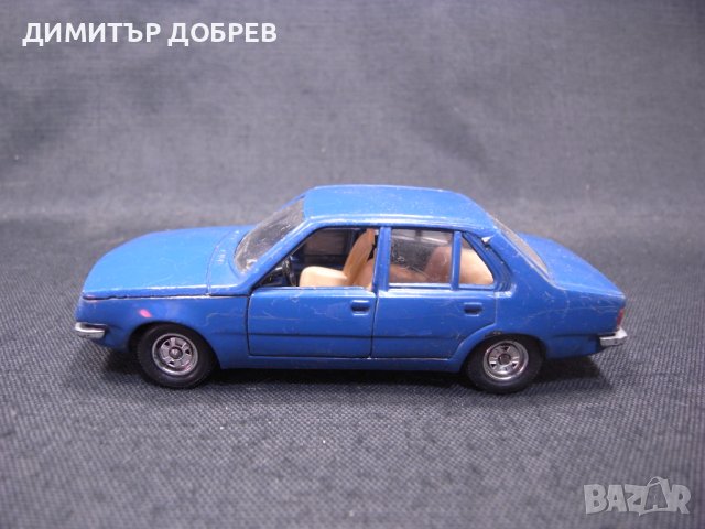 1/43 СТАРА РЕТРО МЕТАЛНА КОЛИЧКА МАЩАБЕН МОДЕЛ RENAULT 18 SOLIDO FRANCE, снимка 2 - Колекции - 44435115