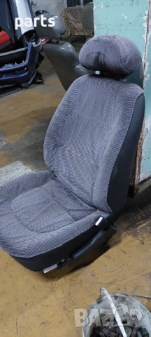 Дясна Седалка Пежо 406 - Peugeot 406 N, снимка 4 - Части - 36137513