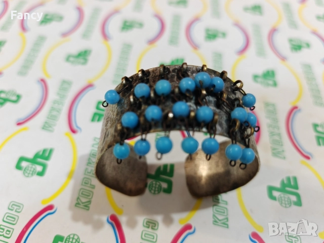 Стара гривна, снимка 2 - Антикварни и старинни предмети - 52468158