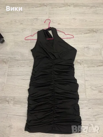 Рокля в размер S-M, снимка 7 - Рокли - 48990179