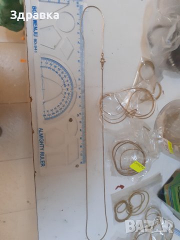 Синджирчета сребристи и златисти, снимка 7 - Колиета, медальони, синджири - 41500773