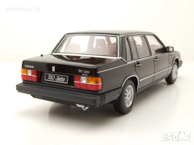 Volvo 760 1985 - мащаб 1:18 на Triple9 моделът е нов в кутия, снимка 2 - Колекции - 53443198