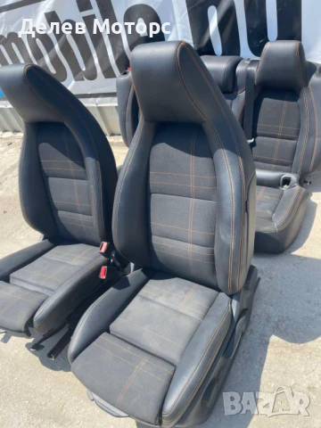 Кожени седалки, салон за Mercedes CLA 180 W117 Sport двигател 270910, 1.6i 122 кс., 6 ск., 165 000км, снимка 3 - Части - 50810556