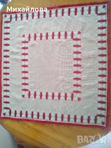 Красиво ленено каре с бродерия, снимка 5 - Декорация за дома - 49283959
