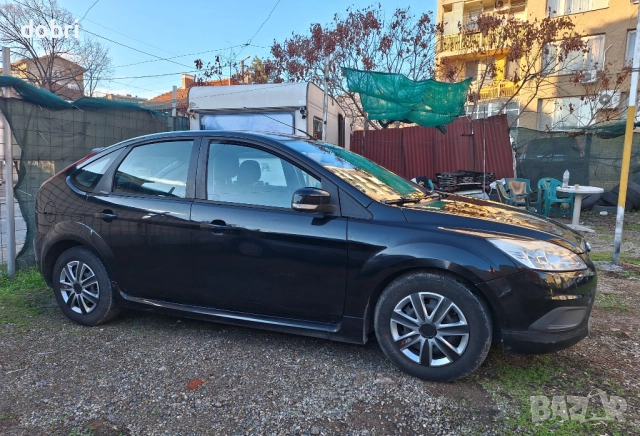 ФОРД ФОКУС 1.6HDI 90 кс Клима, снимка 8 - Автомобили и джипове - 52695380