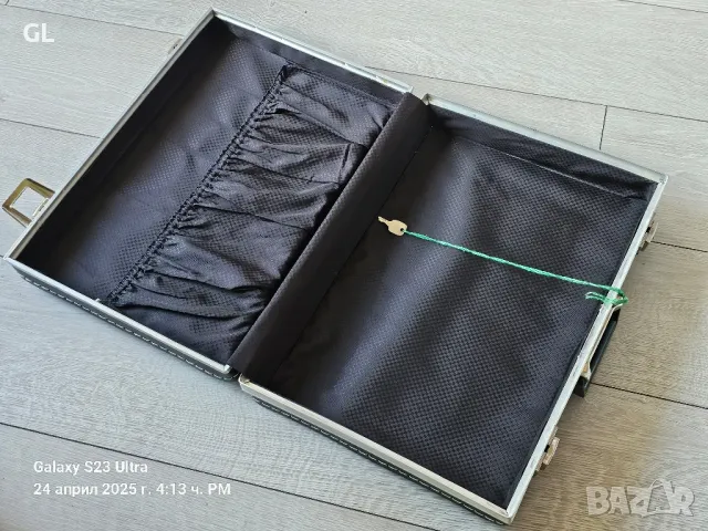 Ретро кожен дипломатически куфар , снимка 3 - Антикварни и старинни предмети - 50022458