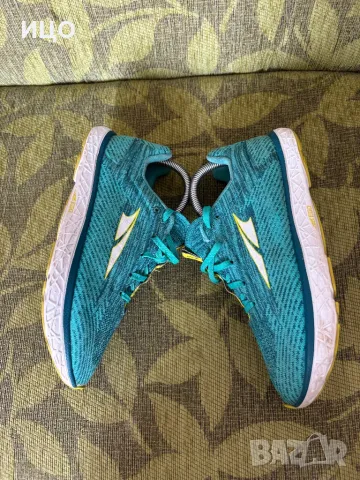 Дамски маратонки ALTRA Escalante, снимка 3 - Маратонки - 49504006