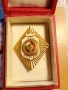 Златна и сребърна значка на ромб с кутийки, снимка 2