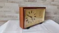 Руски настолен часовник - Маяк с термометър и хигрометър - Made in USSR - 1970г., снимка 4