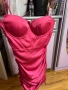 Нова елегантна официална парти коктейлна розова цикламена рокля тип бюстие сатен сатенена Oh Polly, снимка 3