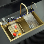 Модерна златна мултифункционална кухненска мивка с двоен водопад, снимка 1 - Мивки - 44697502