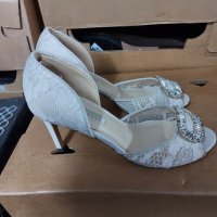 Дамски обувки Buffalo , снимка 2 - Дамски елегантни обувки - 38797227