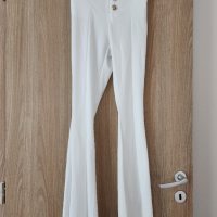 Бял панталон чарлстон, снимка 1 - Панталони - 41116911