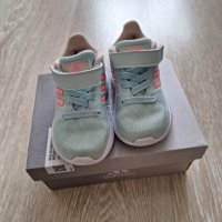 Бебешки маратонки Adidas Runfalcon , снимка 3 - Детски маратонки - 40885577