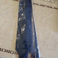 Вратовръзка от устойчива на петна коприна – кралска голяма решетка – Charles TYRWHITT, снимка 2 - Други - 42375306