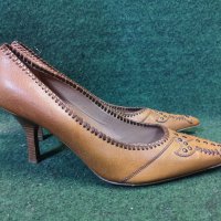 Страхотни обувки с ток Konstantin Starke 39,5 номер , снимка 2 - Дамски обувки на ток - 41792346