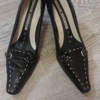 Обувки на ток на Tommy Hilfiger , снимка 2 - Дамски обувки на ток - 36411656