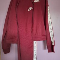 Анцунг Nike, снимка 2 - Спортни екипи - 42741076