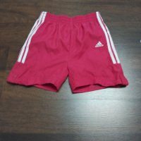 Детски оригинални къси панталонки adidas, снимка 1 - Детски къси панталони - 39988300