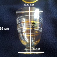 Страхотни ретро ракиени чаши, златни кантове, снимка 2 - Чаши - 41905589