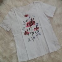 Бяла тениска с щампа цветя, снимка 1 - Тениски - 41782306