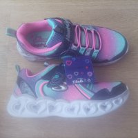 Skechers  светещ механизъм нови оригинални маратонки , снимка 4 - Детски маратонки - 42129330