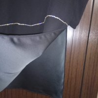 черна официална блуза с камъчета и големи странични цепки, снимка 2 - Корсети, бюстиета, топове - 35997946