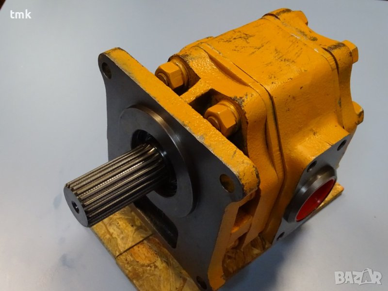 Хидравлична помпа за булдозер Komatsu Hydraulic pump for Bulldozer D85C-1/D155A-1, снимка 1