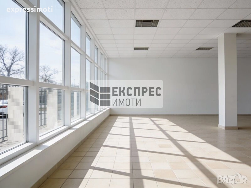 Сграда с паркинг, офис с шоу рум, до главен път, снимка 1