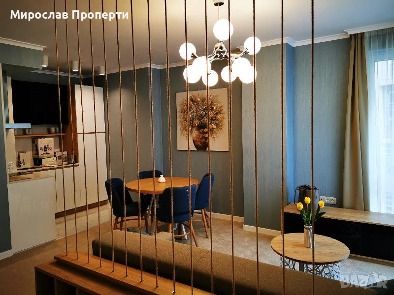 Продаваме Двустаен Апартамент В Студентски Град, снимка 1