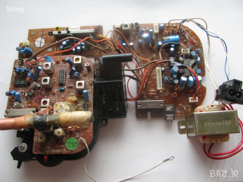 Платки Радио + Усилвател 2x10 W от Радиокасетофон Отлично и Захранване, снимка 1