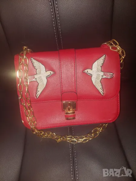 Червена дамска чанта , снимка 1