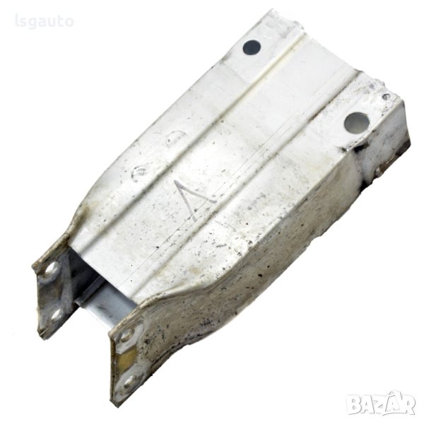 Ляв буфер основа предна броня Mercedes-Benz C-Class 204 (W/S/C) 2007-2014 ID:108845, снимка 1