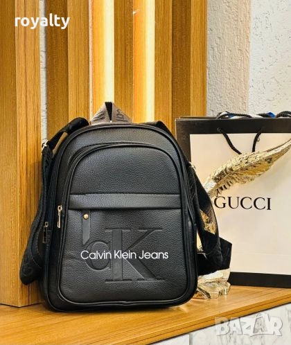 Calvin Klein Кожени Дамски Раници Два Цвята , снимка 1