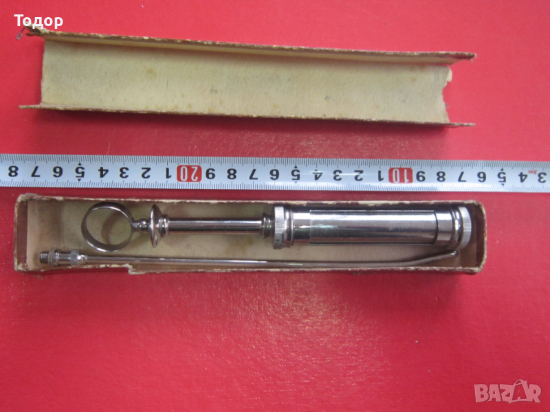 Старинен медицински инструмент в кутия , снимка 1