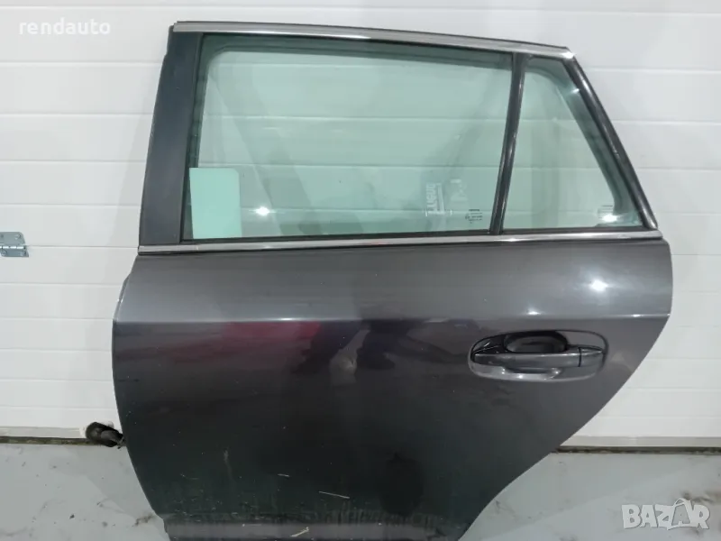 Задна лява врата Toyota Avensis t29 Wagon 2015-2019г, снимка 1