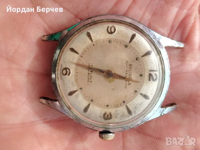 Vintage  Brunela  antimagnetik