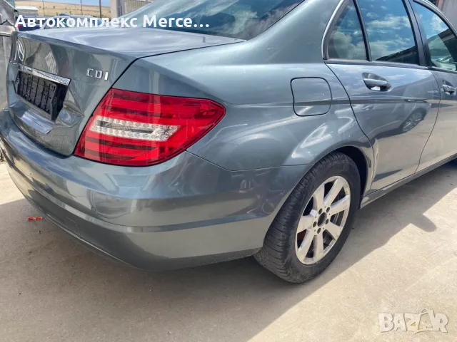 Mercedes-Benz C220 CDI *НА ЧАСТИ*, снимка 3 - Автомобили и джипове - 48725101