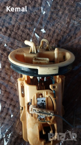 Горивни помпи резервоар BMW E46 320d, снимка 7 - Части - 53865337